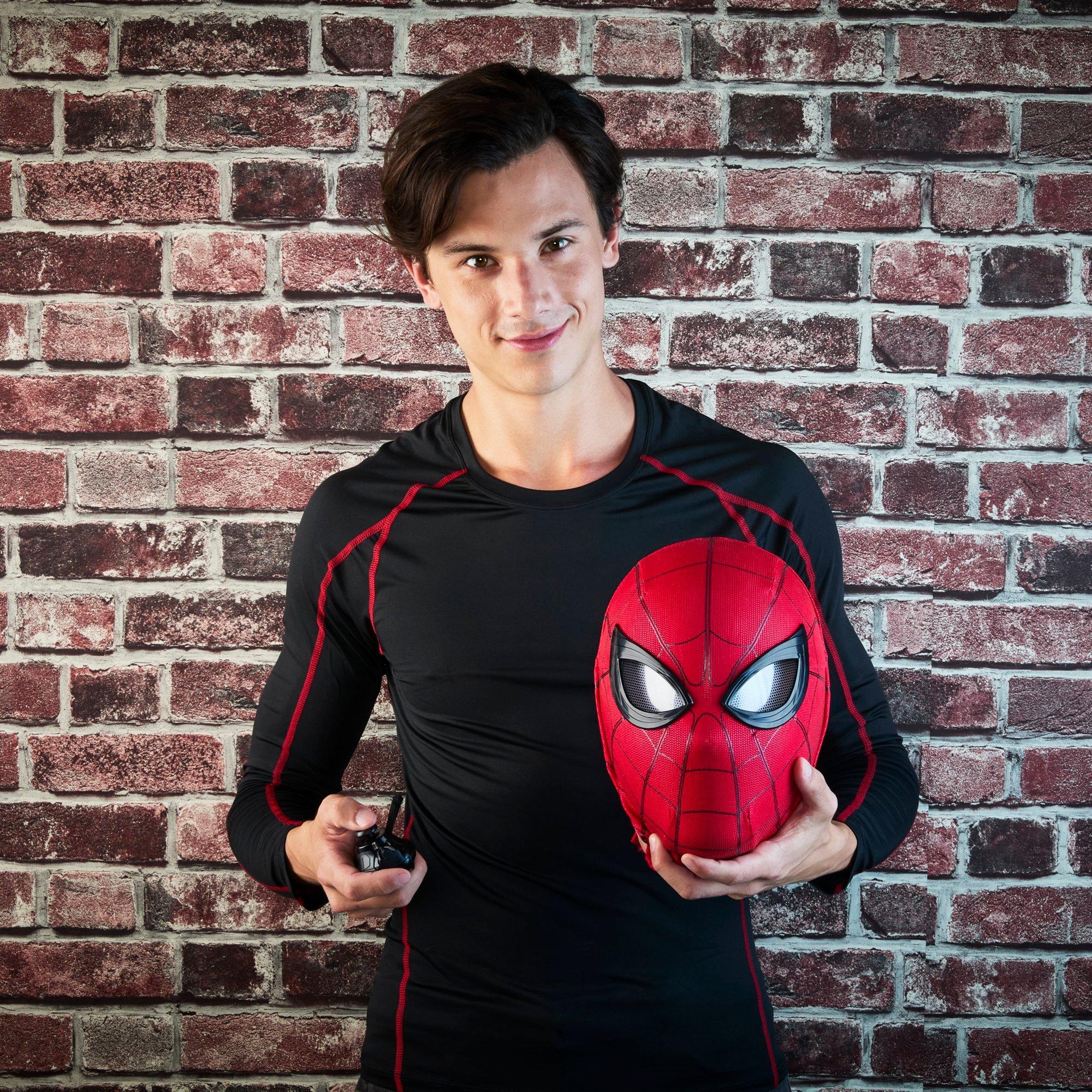 Marvel Legends Series Spider-Man Electronic Expressive Mask
