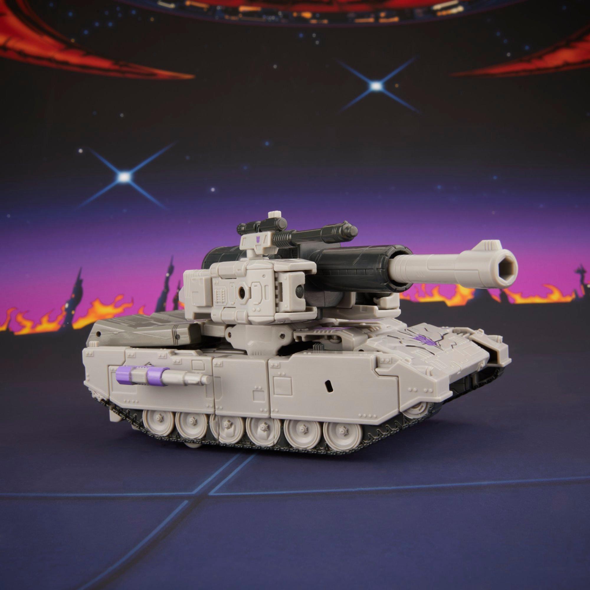 Transformers Studio Series MTMTE Collection The Transformers: The Movie Leader Class Megatron