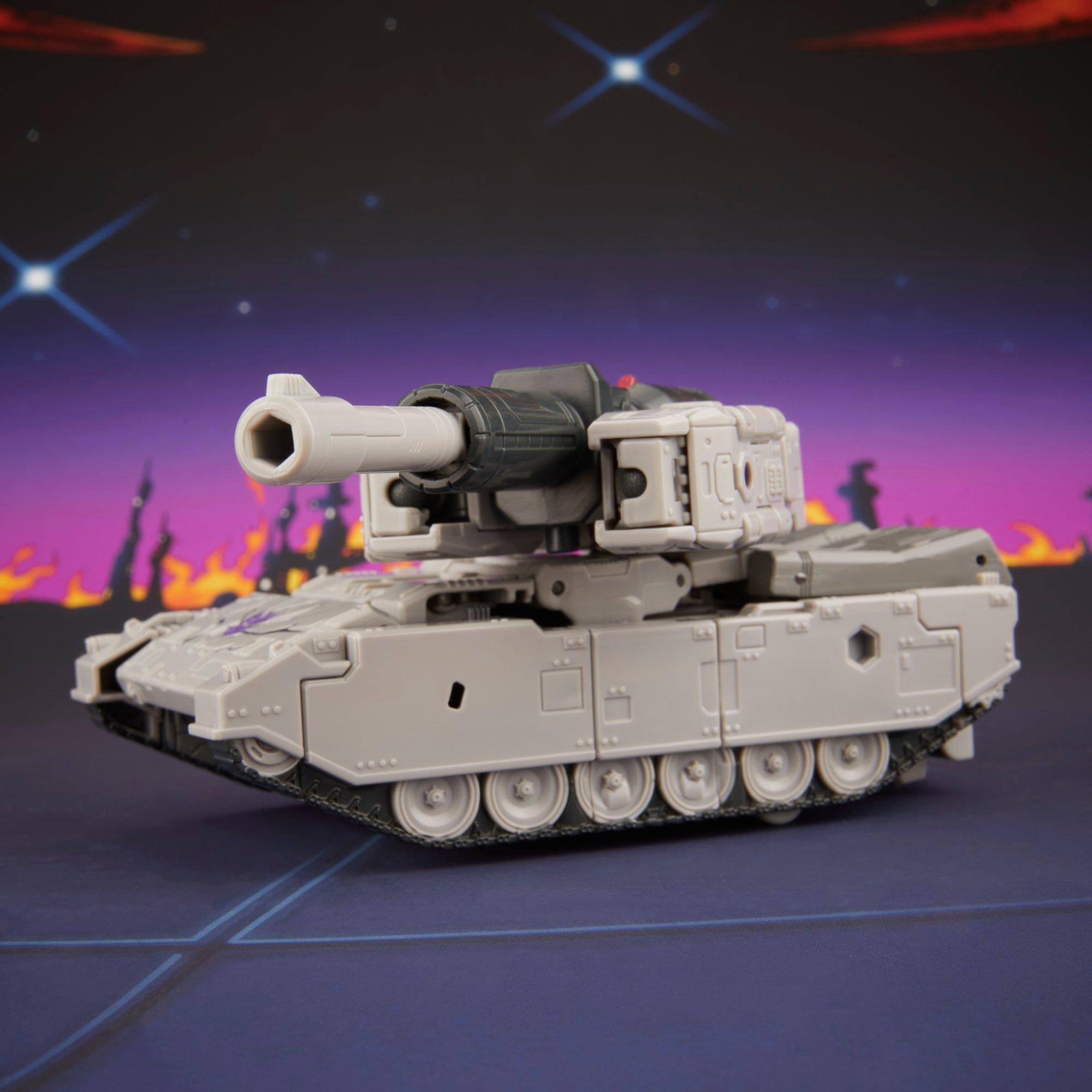 Transformers Studio Series MTMTE Collection The Transformers: The Movie Leader Class Megatron