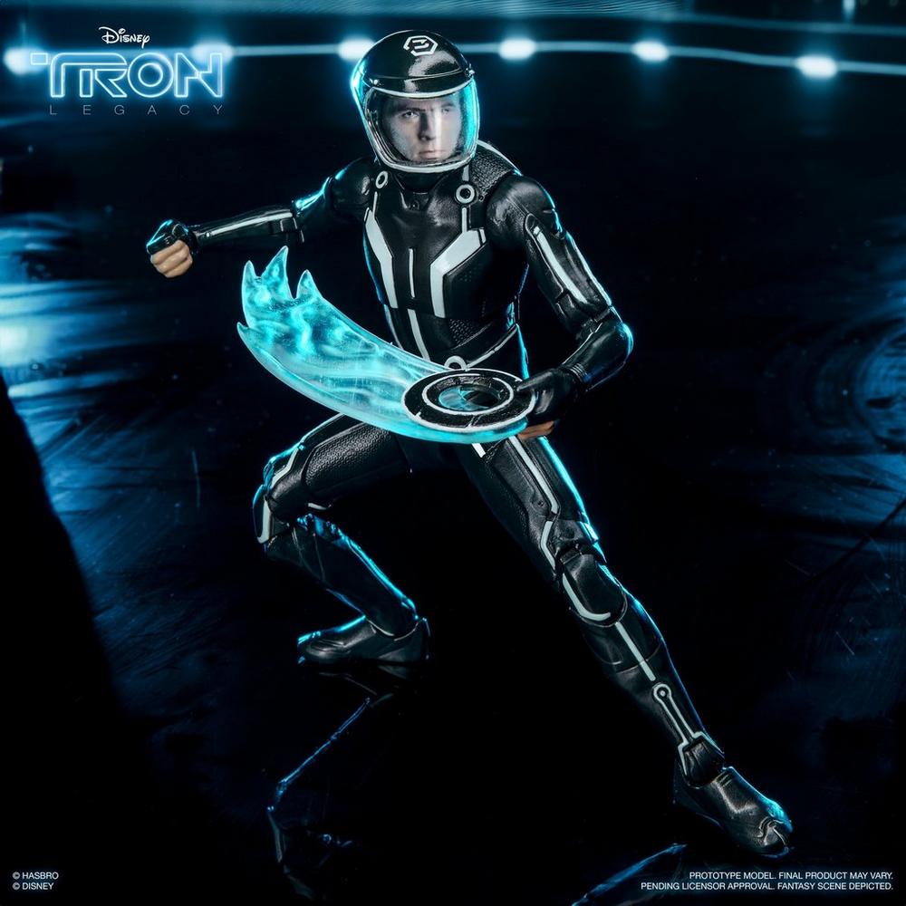 Tron: Legacy Light Cycle Power Pack with 6" Sam Flynn